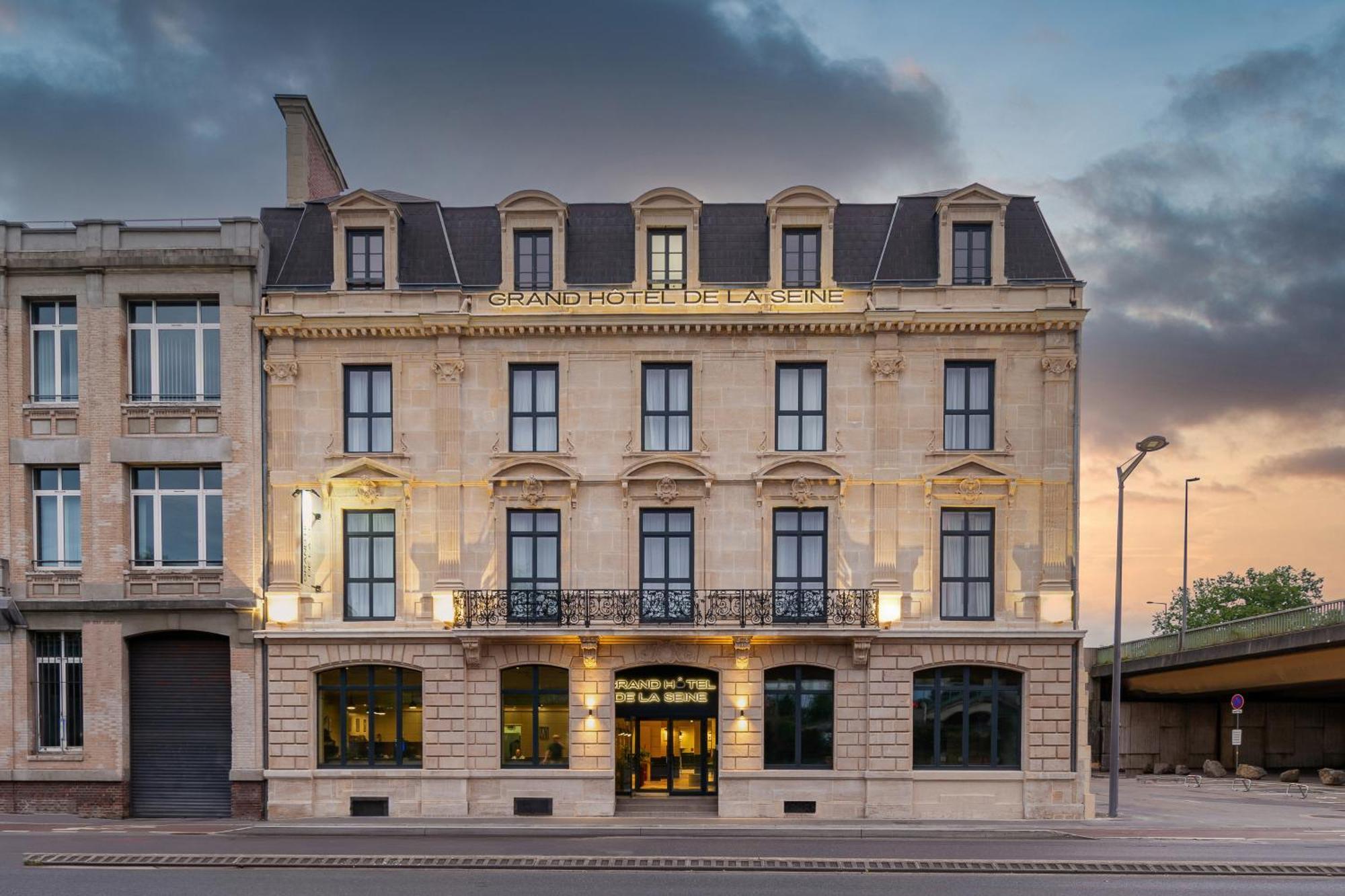 Grand Hotel De La Seine Rouen Bagian luar foto